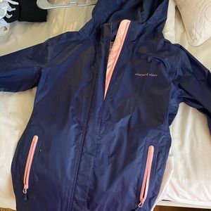 Vineyard vine raincoat
